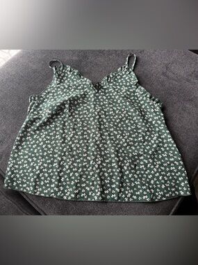 SHEIN Dark Green Floral V-Neck Cami